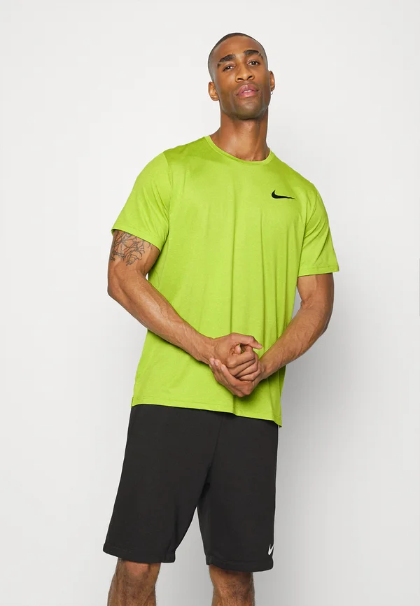 M NK TOP SS HPR DRY - Sport T-Shirt - green