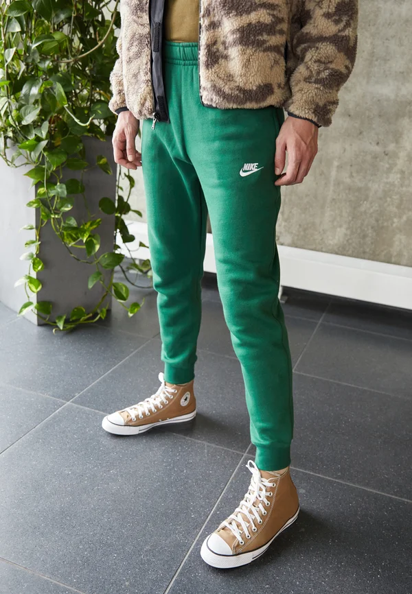 M NSW CLUB JGGR BB - Jogginghose - gorge green/white