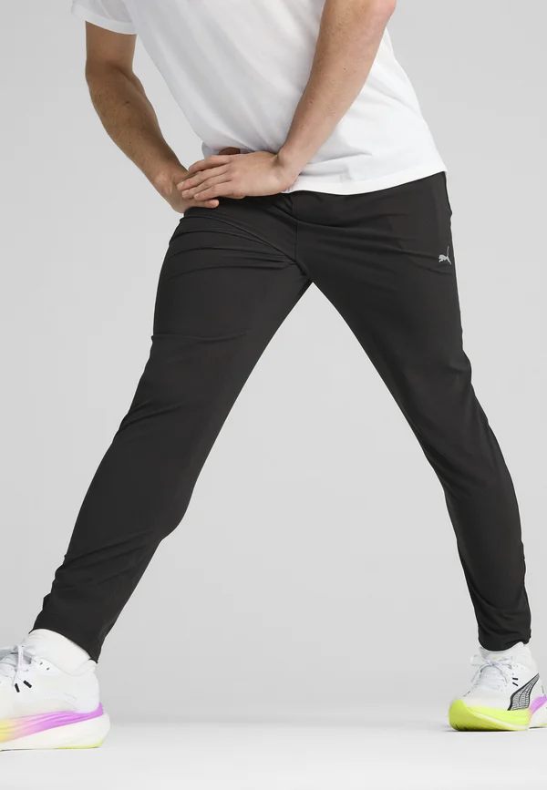 M RUN VELOCITY TAPERED - Jogginghose - black
