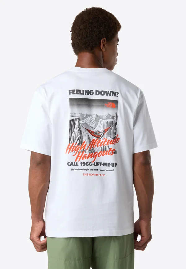 M TNF ADVENTURE OVERSIZED  SS TEE - T-Shirt print - tnf white mandarin red