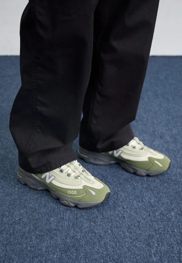 M1000 UNISEX - Sneaker low - dark olivine