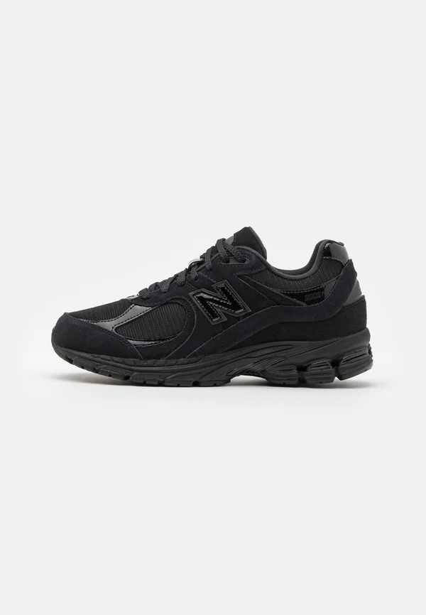 M2002 UNISEX - Sneaker low - black