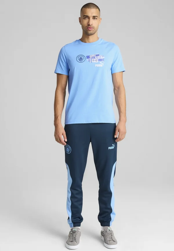 MANCHESTER CITY FTBLNRGY TEE - Vereinsmannschaften - team light blue