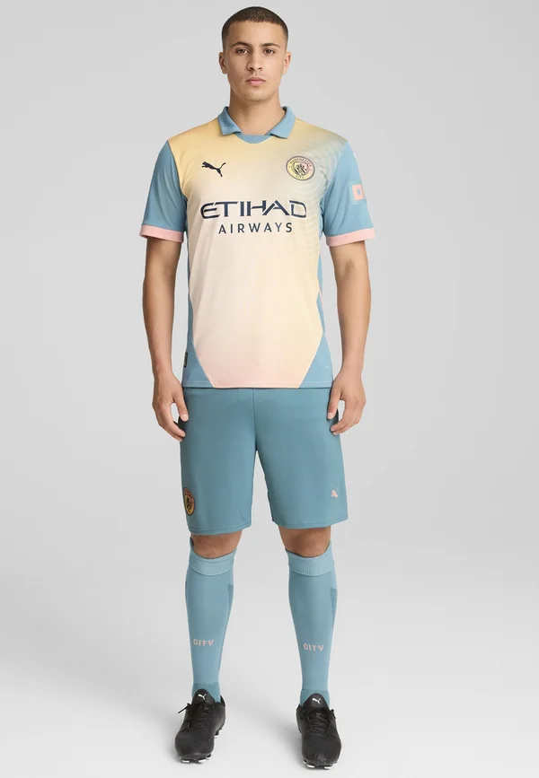 MANCHESTER CITY - Vereinsmannschaften - bold blue poppy pink