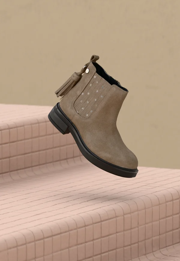 MANISTEE - Stiefelette - taupe