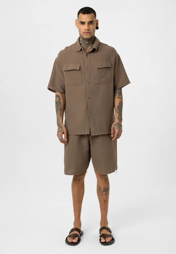 MARCO - Shorts - brown