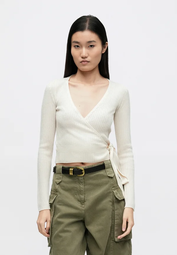 MATERIA STRICKJACKE - Strickjacke - ecru