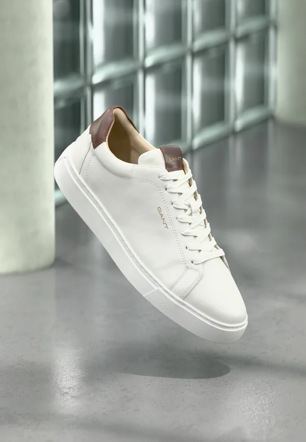 MC JULIEN - Sneaker low - white/cognac