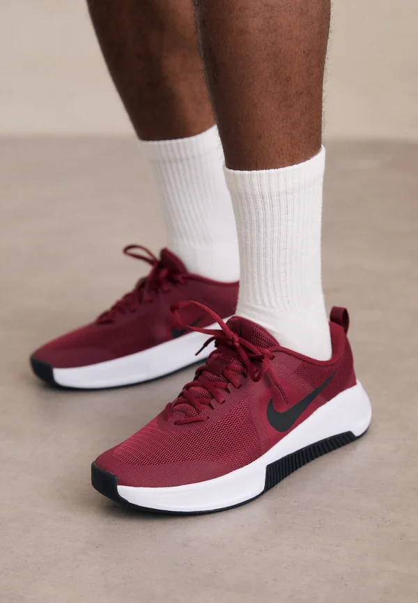 MC TRAINER 3 - Trainingsschuh - team red/black/dark team red