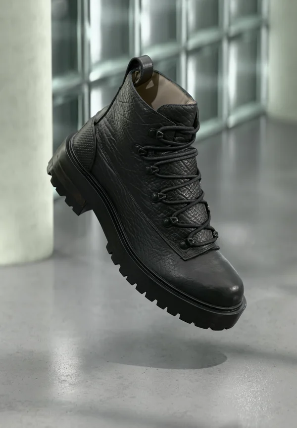 MCCOY - Schnürstiefelette - black