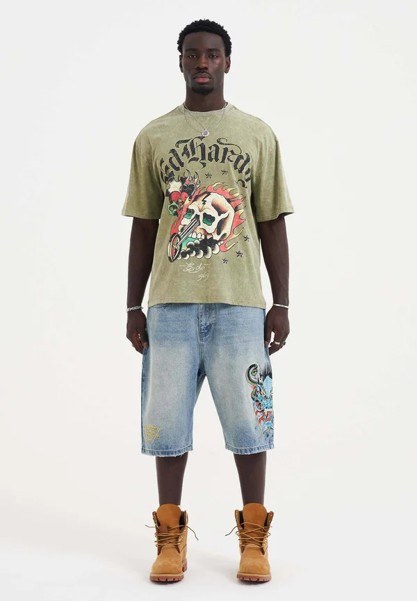 MEDUSA DRAG SKATER - Jeans Shorts - bleach