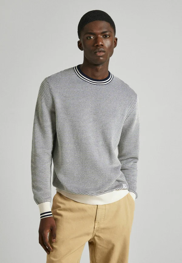 MERRIL - Strickpullover - off white