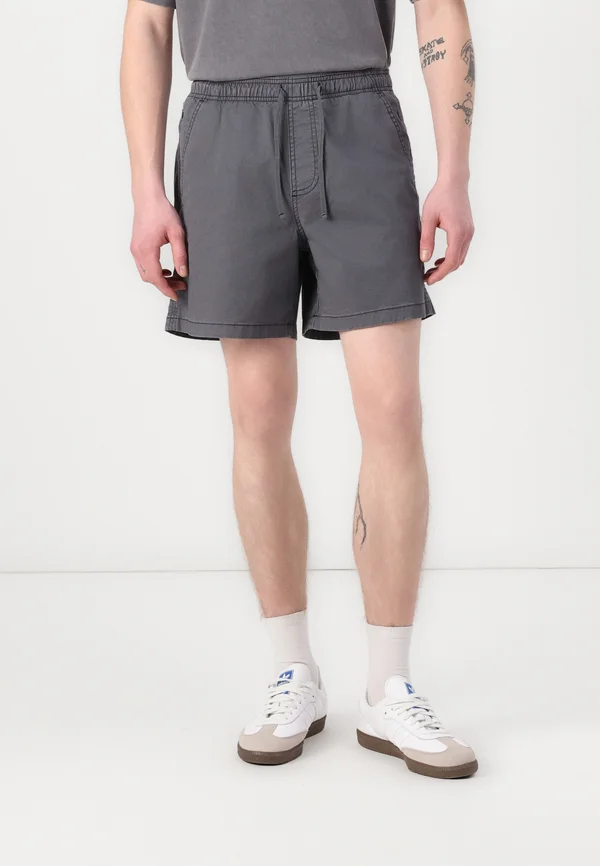 MID THIGH PULL ON SHORT - Shorts - iron gate