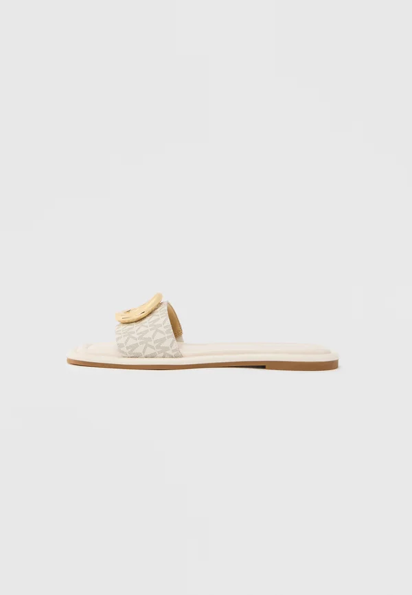 MILAN - Pantolette flach - vanilla