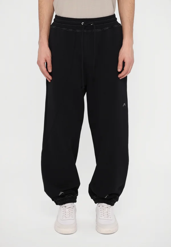 MILLBANK  - Jogginghose - black onyx