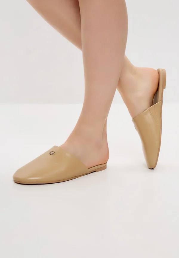 MINIMALIST COMFORTABLE - Pantolette flach - beige