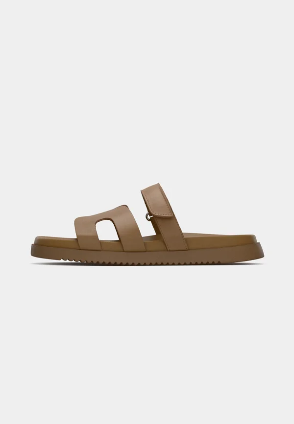 MISSILE - Pantolette flach - cognac