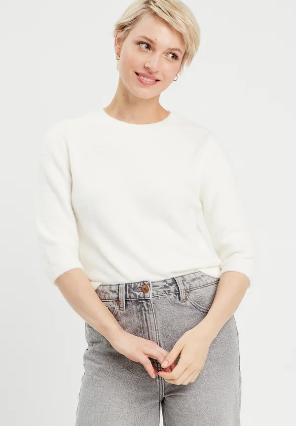 MIT 3/4-ÄRMELN - Strickpullover - ecru
