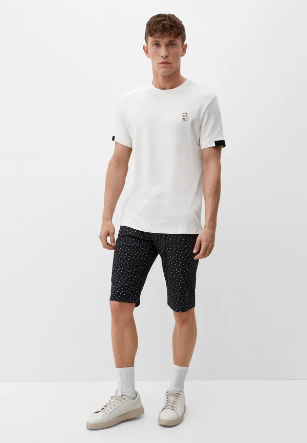 MIT ALLOVER PRINT - Shorts - navy