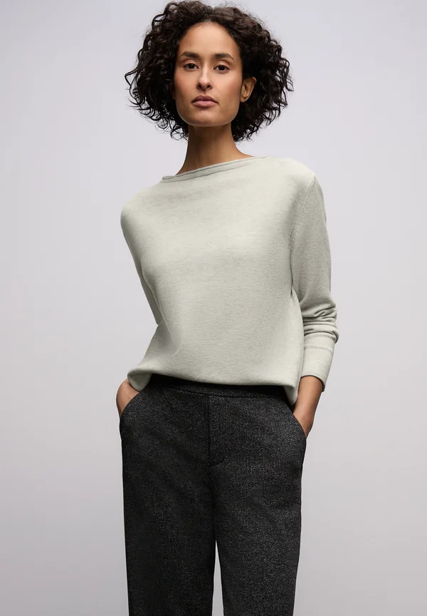 MIT GEROLLTEM SAUM - Strickpullover - grau