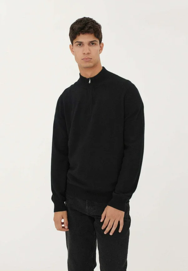 MIT HALBREISSVERSCHLUSS - Strickpullover - black