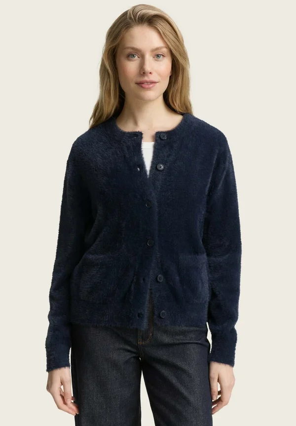 MIT KNOPFLEISTE - Strickjacke - lunar eclipse