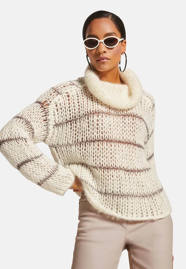 MIT ROLLKRAGEN - Strickpullover - natural white   cappuccino