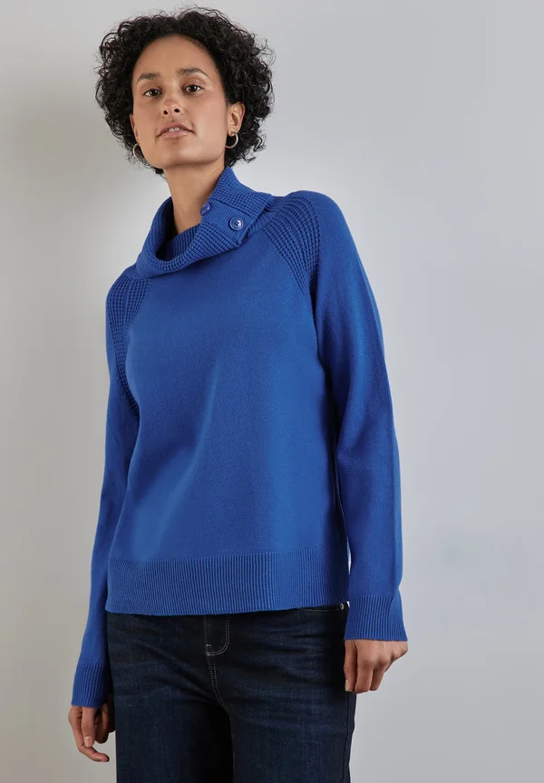 MIT STEHKRAGEN - Strickpullover - blau