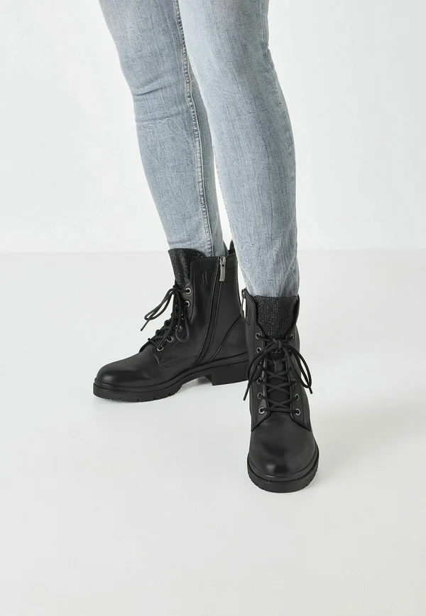 MIT TOUCH-IT REMOVABLE  - Plateaustiefelette - black glam