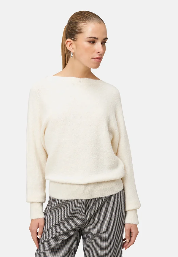 MIT U-BOOT AUSSCHNITT - Strickpullover - eggnog