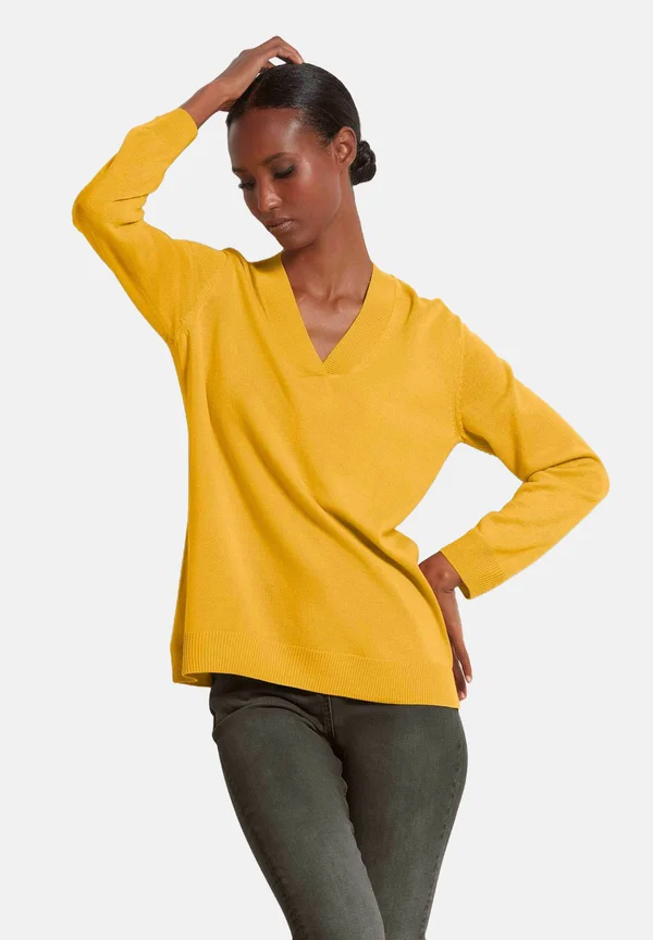 MIT V-AUSSCHNITT - Strickpullover - golden yellow