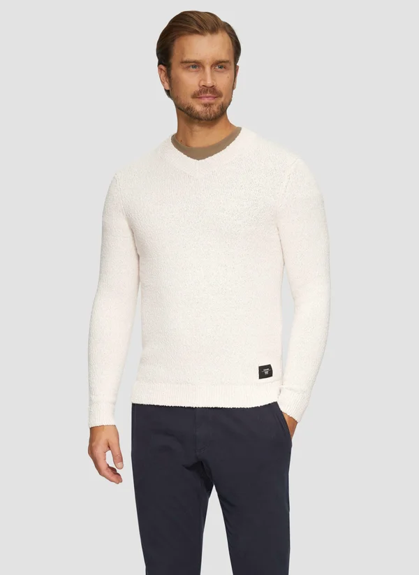 MIT V AUSSCHNITT - Strickpullover - helles sand