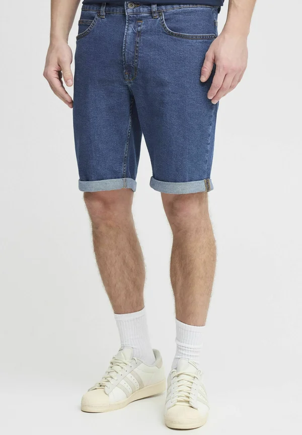 MITTEL - Jeans Shorts - middle blue denim