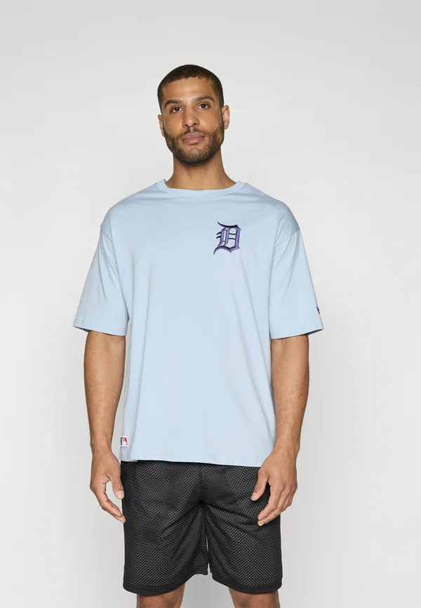 MLB DETROIT TIGERS LEAGUE ESSENTIALS OVERSIZED TEE - Vereinsmannschaften - light blue