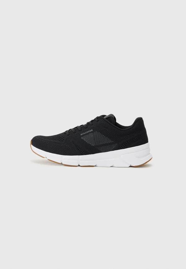 MODERN COMFORT RUN - Sneaker low - black