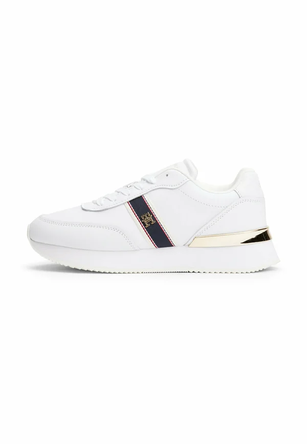 MONOGRAM PLAQUE - Sneaker low - white