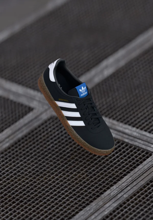 MONTREAL UNISEX - Sneaker low - core black/footwear white