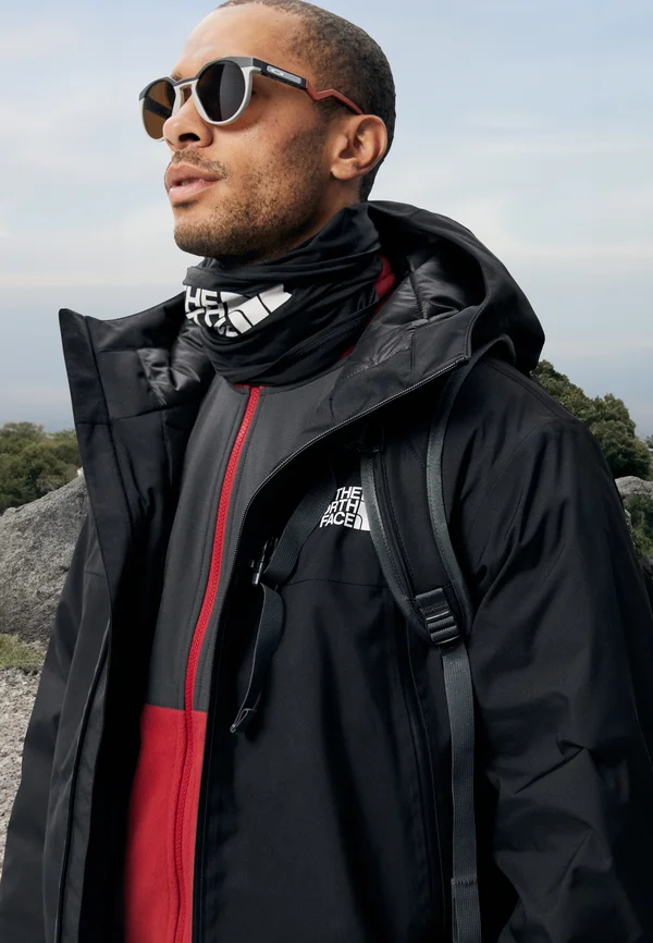 MOUNTAIN RANGE DOWN PARKA - Daunenmantel - black