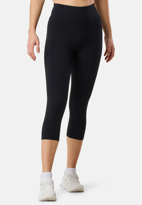 MOVE 3/4 - 3/4 Sporthose - black