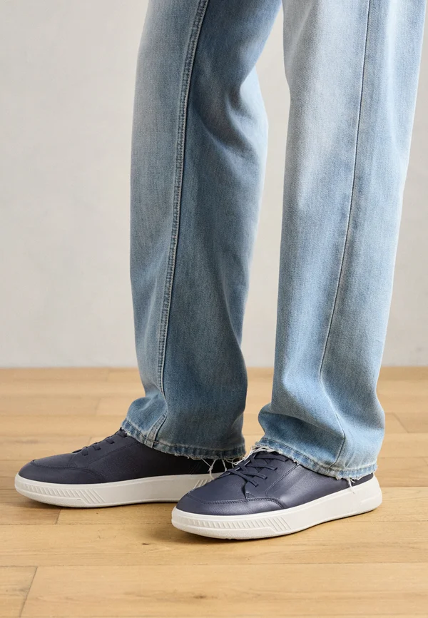 MOVE - Sneaker low - marine/honey mustard