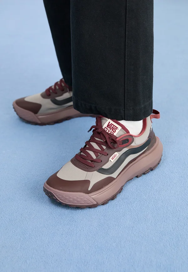 MTE CROSSPATH UNISEX - Sneaker low - bitter chocolate