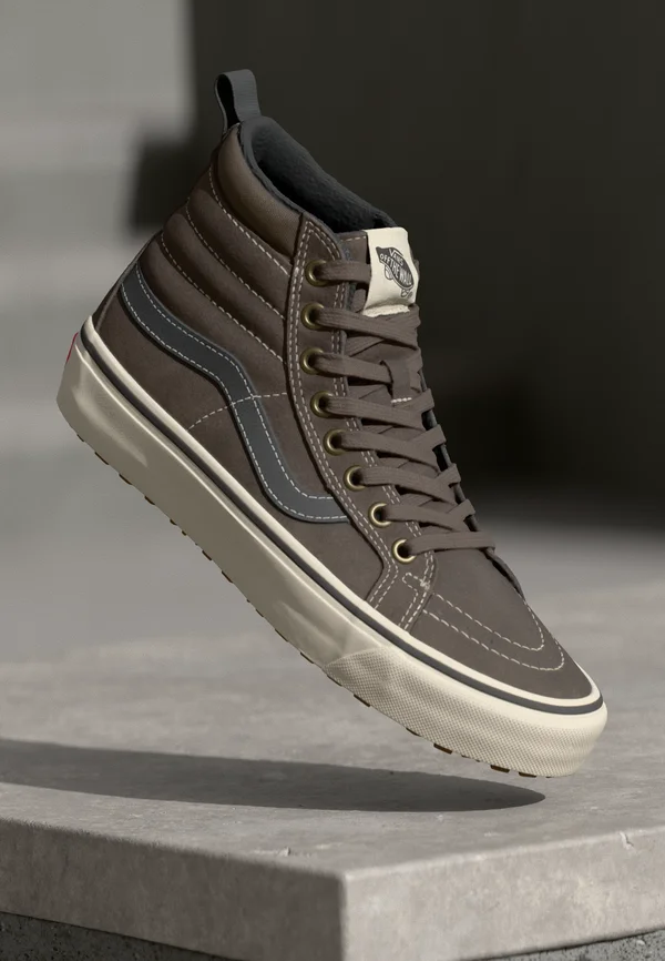 MTE SK8 HI UNISEX - Sneaker high - brown