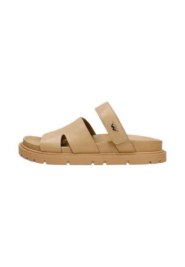 NA MASYWNEJ - Pantolette flach - beige