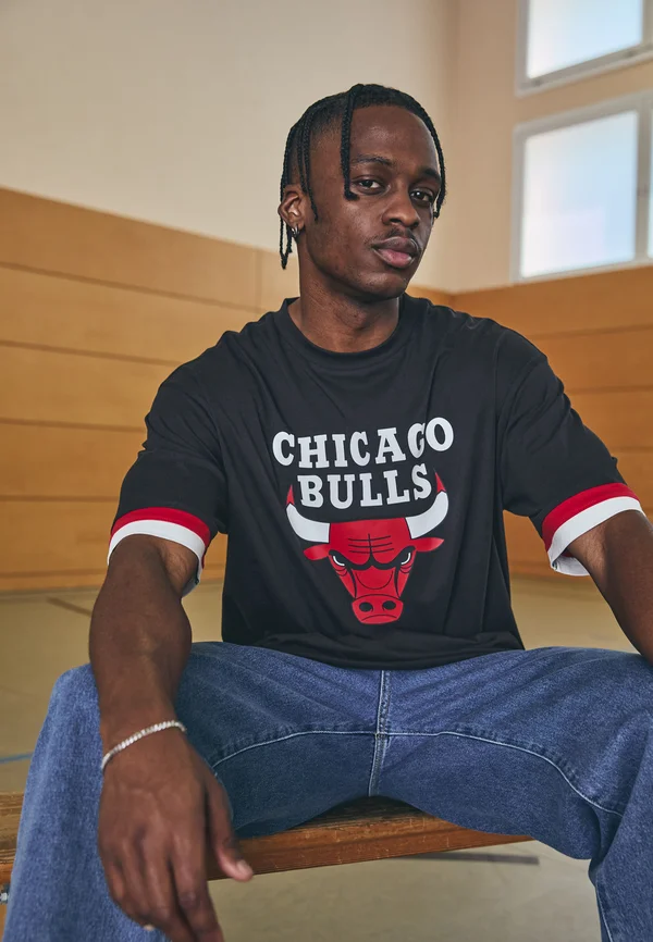 NBA CHICAGO BULLS PANEL OVERSIZED TEE - T-Shirt print - black