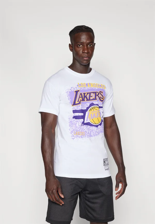 NBA DESTINATION LEISURE GRAPHIC TEE - Vereinsmannschaften - white