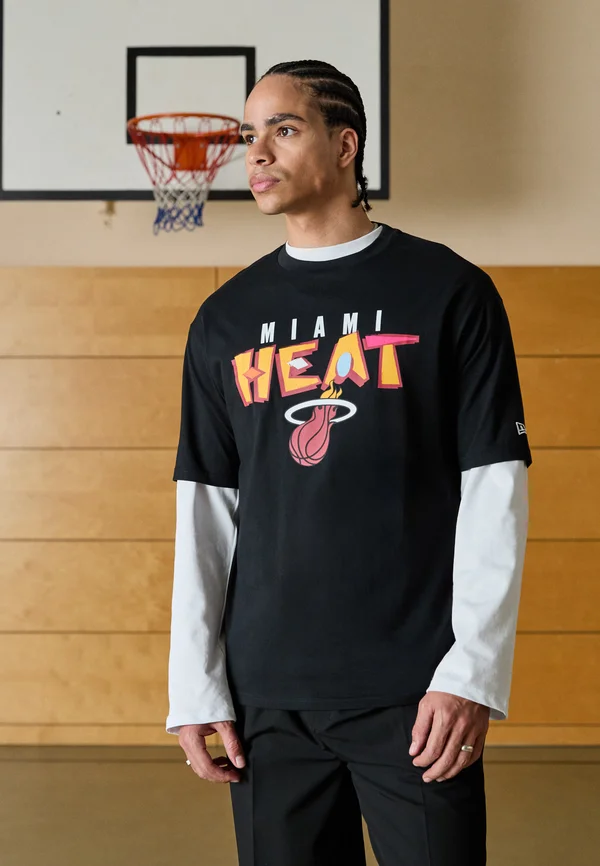NBA MIAMI HEAT GRAPHIC TEE - Vereinsmannschaften - black