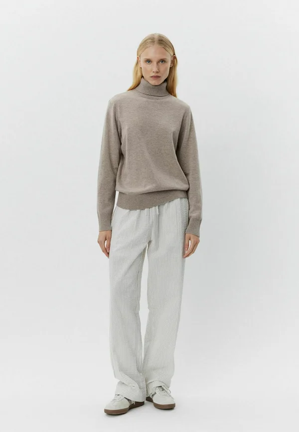 NELLSW - Strickpullover - brown melange