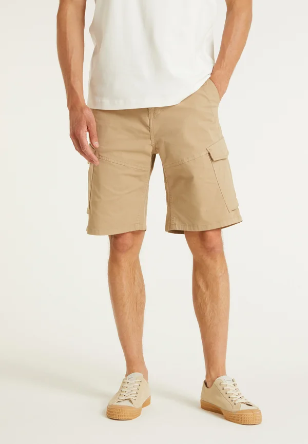 NERO.S GAMMA - Shorts - beige
