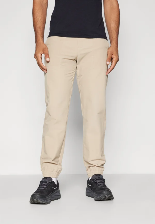 NEWPORT - Jogginghose - anis