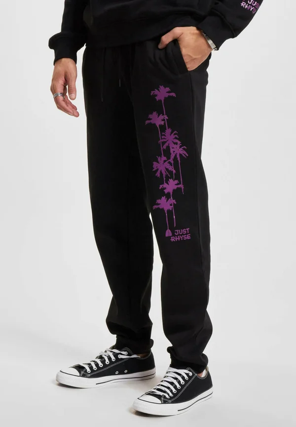 NIGHT IN PARADISE JOGGING - Jogginghose - black purple